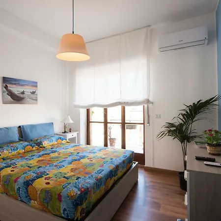 Panorama Vesuvius ゲストハウス ナポリ