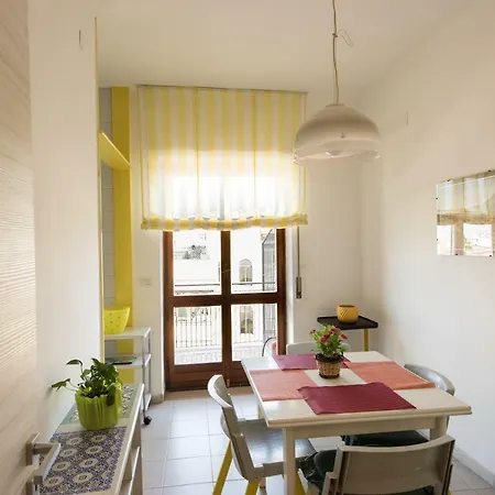 Panorama Vesuvius בית הארחה